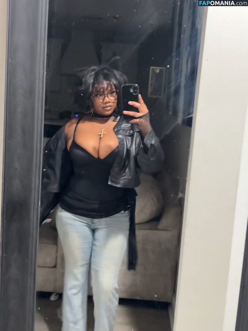 Nia / senpaixtroll / senpiaxtroll Nude OnlyFans  Leaked Photo #9