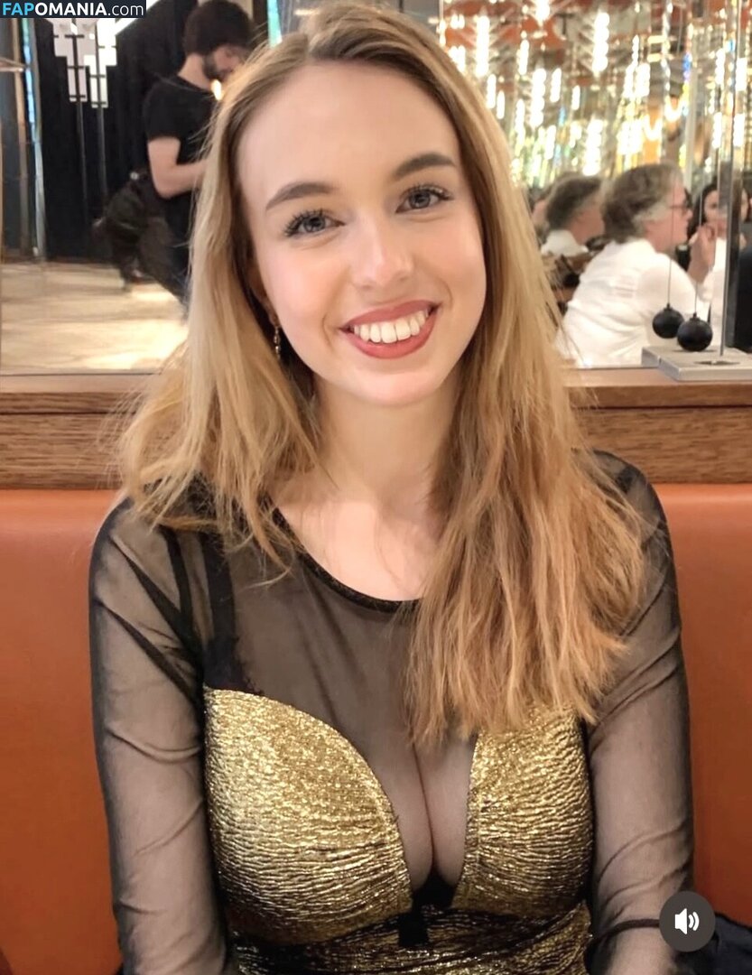 Serena Skybourne / https: / serenaskybourne Nude OnlyFans  Leaked Photo #5