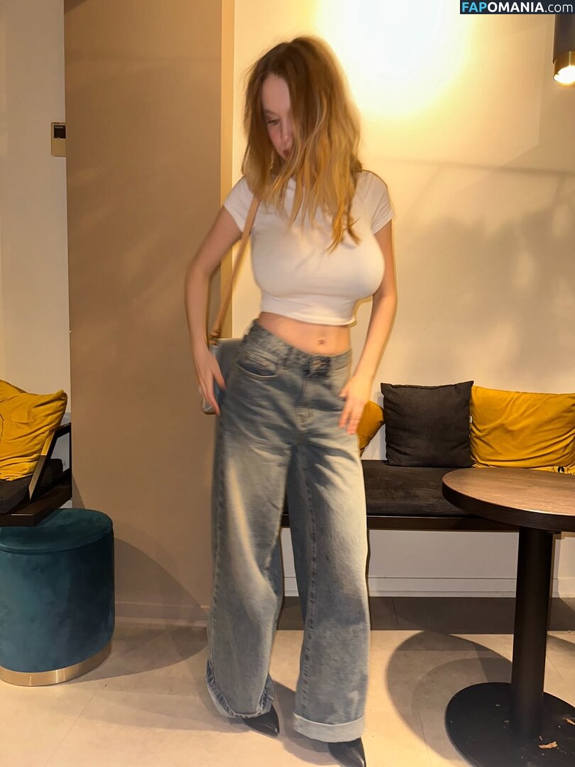 Serena Skybourne / https: / serenaskybourne Nude OnlyFans  Leaked Photo #14