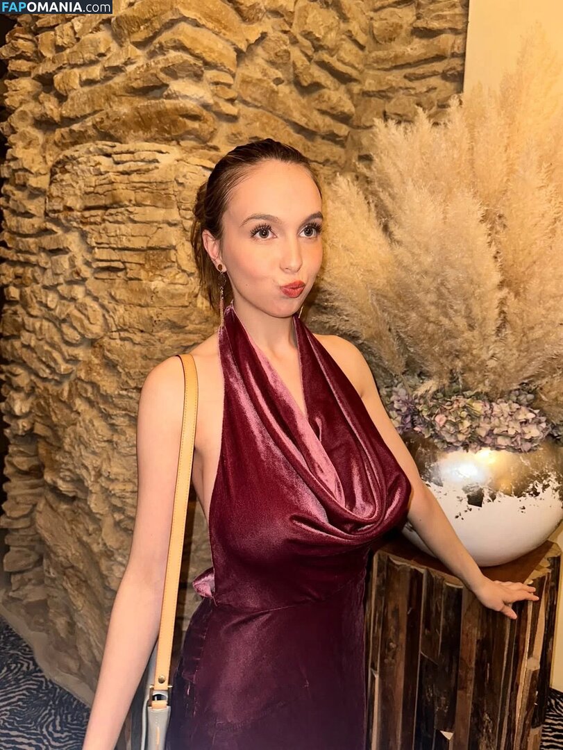 Serena Skybourne / https: / serenaskybourne Nude OnlyFans  Leaked Photo #33