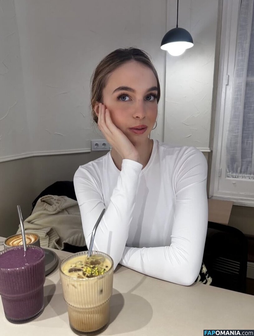 Serena Skybourne / https: / serenaskybourne Nude OnlyFans  Leaked Photo #39