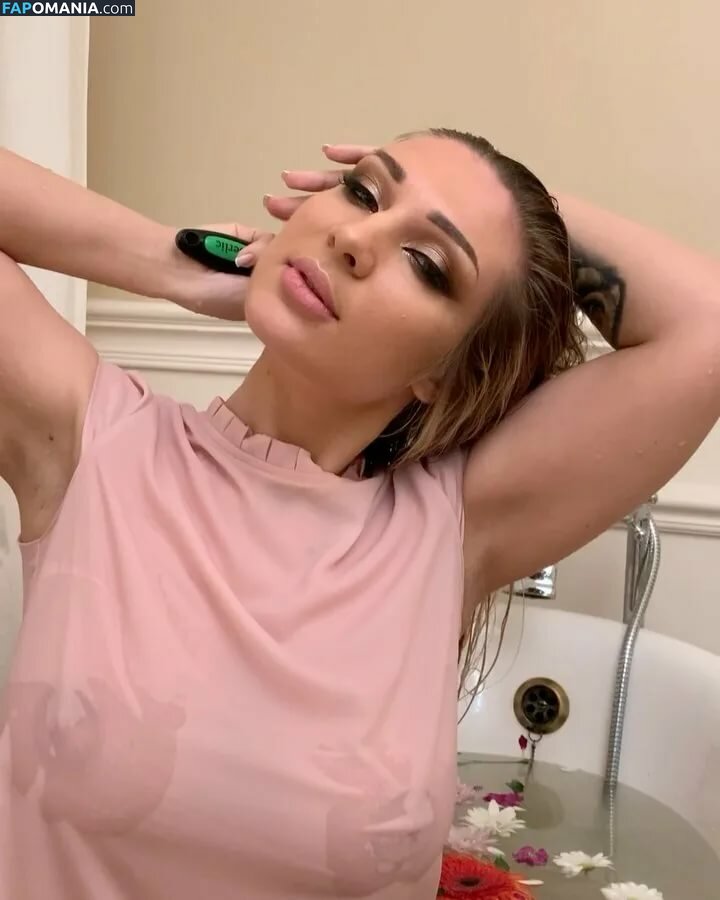 Roksi_boss / Sexyroksi / sexyroxy88 Nude OnlyFans  Leaked Photo #5