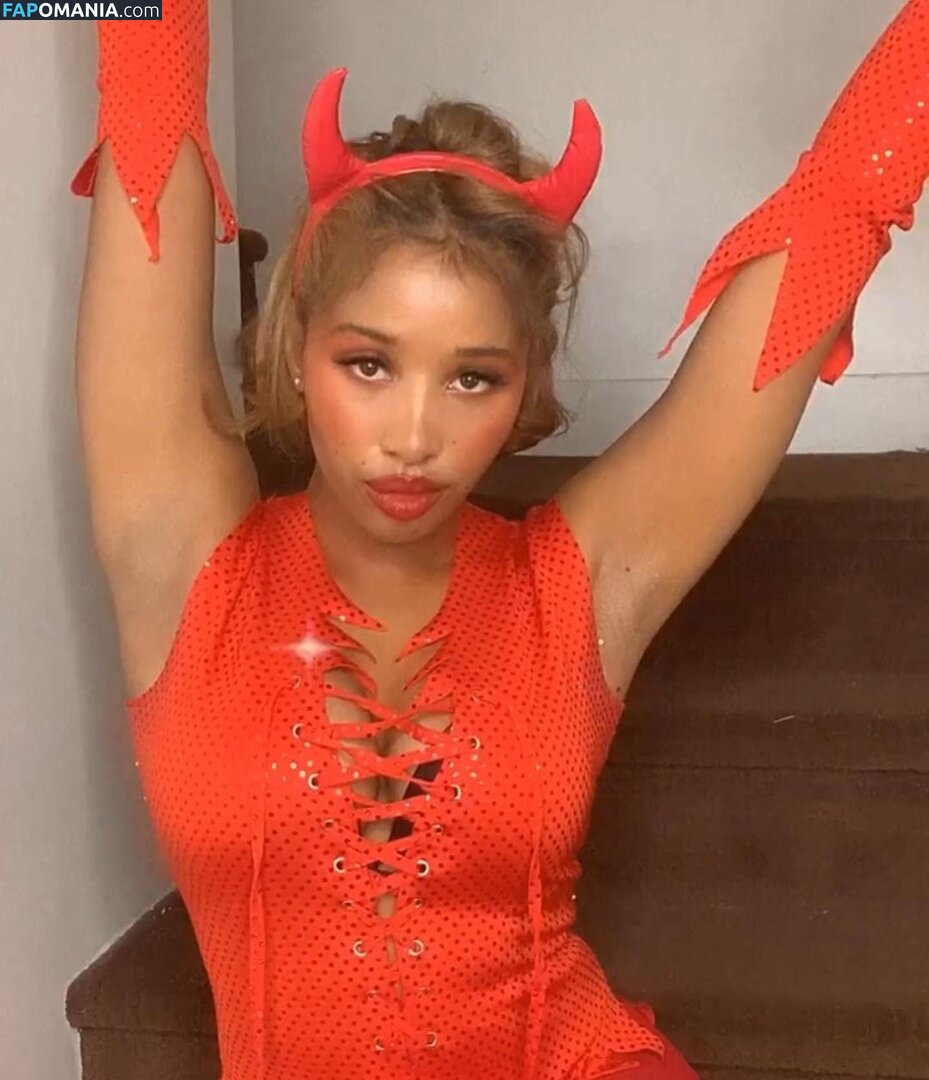 SaintShalyn / Sha_Griff, SaintShalyn Nude OnlyFans  Leaked Photo #5