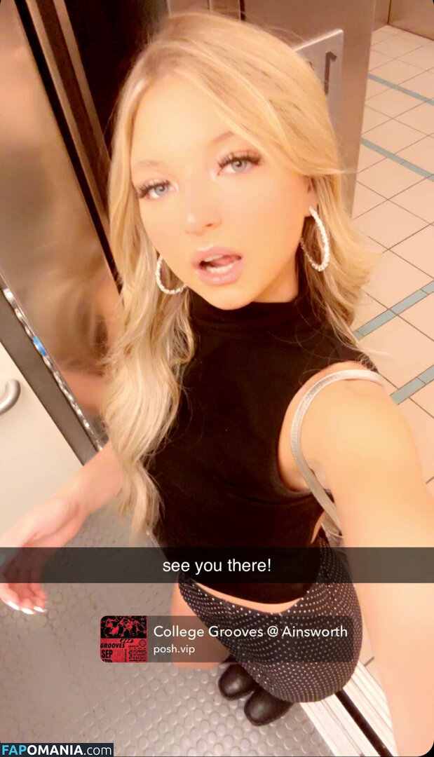 Shae Smolik / shaesmolik Nude OnlyFans  Leaked Photo #36