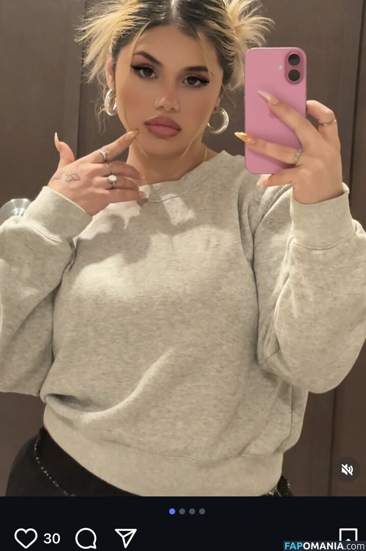 Shaecharmz / https: / sha_charmz Nude OnlyFans  Leaked Photo #2