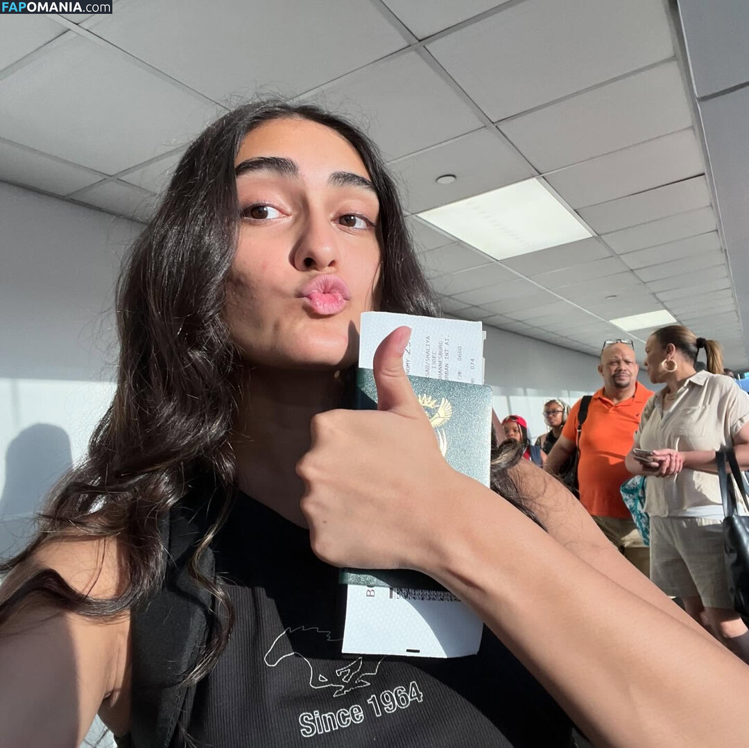 Shalu.al0o / shalu.alo0 Nude OnlyFans  Leaked Photo #10