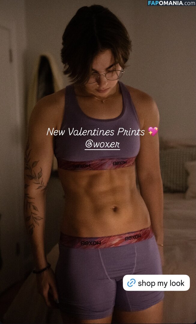 Shelby Deutsch / ShelbyPlaysYT / https: / shelbydeutsch Nude OnlyFans  Leaked Photo #1