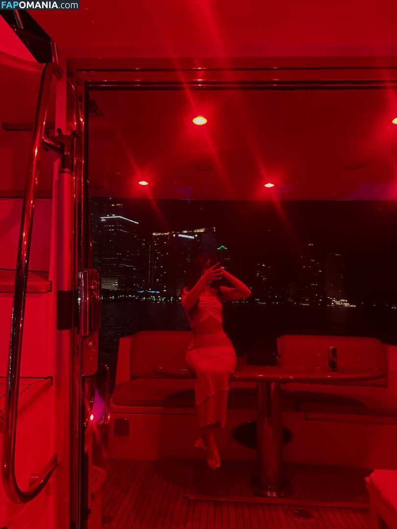 sherlincolibri Nude OnlyFans  Leaked Photo #4