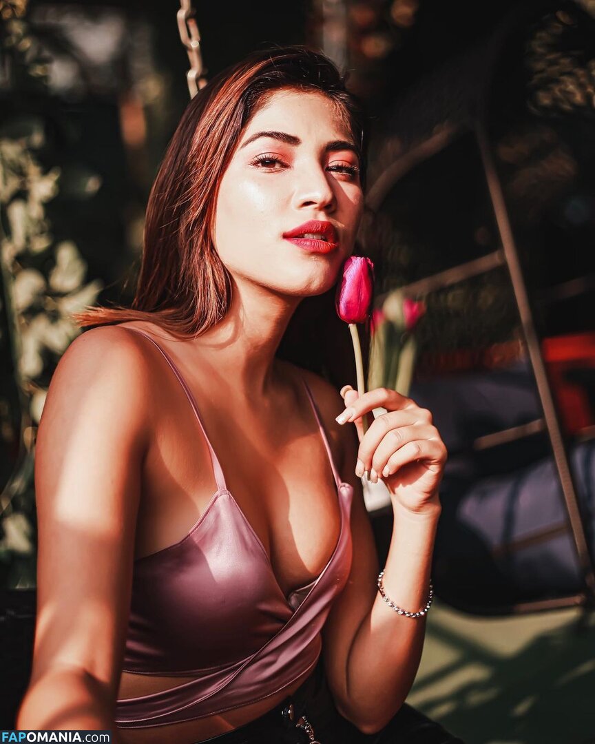 Shivani Singh / shivani.singhh Nude OnlyFans  Leaked Photo #2