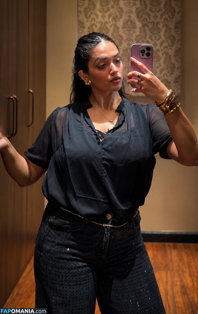 Shreya Vishakant / shreyy_vishakant Nude OnlyFans  Leaked Photo #5