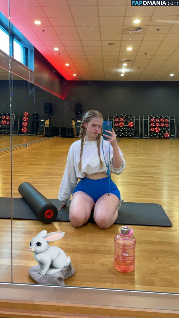 Shutupmelissa / _shutupmelissa_ / itsmelissahickey / melissa-louise / shutupmadz Nude OnlyFans  Leaked Photo #81