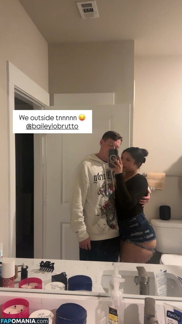 Shylalobrutto Nude OnlyFans  Leaked Photo #1