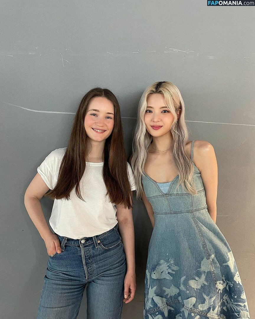 Sigrid / Sigrid Solbakk Raabe / thisissigrid Nude OnlyFans  Leaked Photo #3