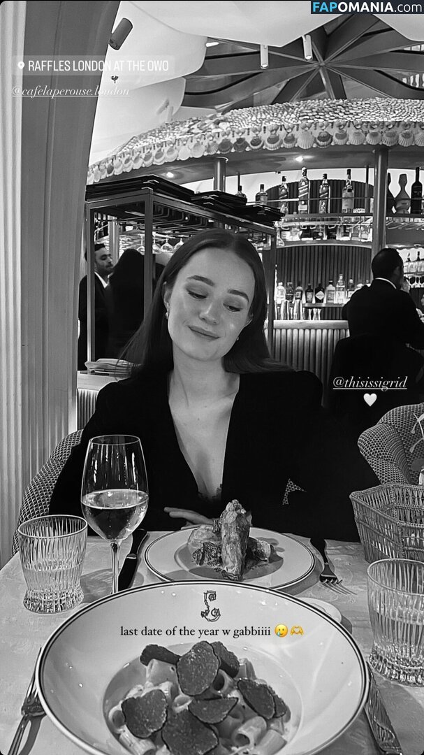 Sigrid / Sigrid Solbakk Raabe / thisissigrid Nude OnlyFans  Leaked Photo #185