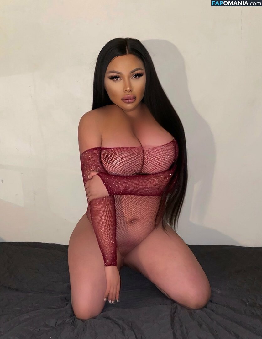 DreamDollxox / siliconebarbie Nude OnlyFans  Leaked Photo #17