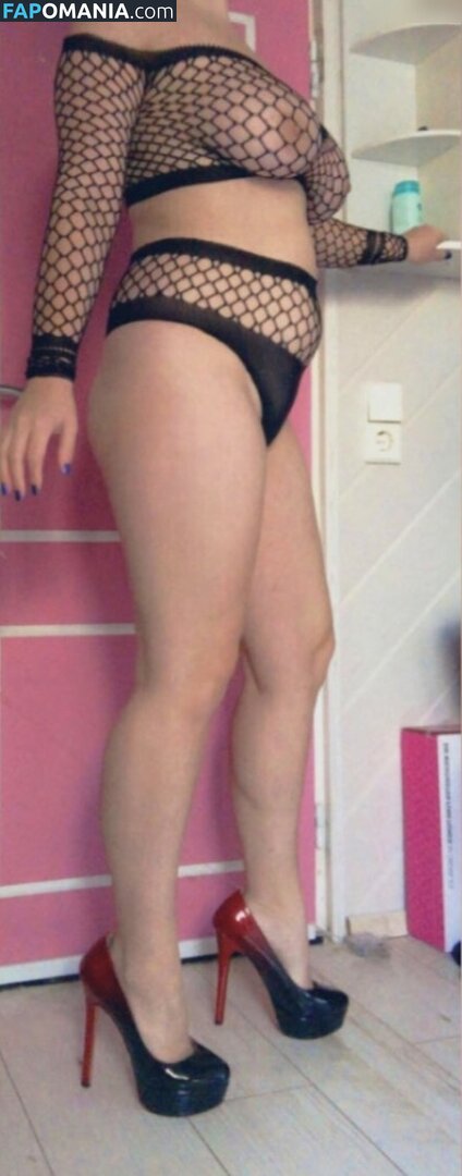 Sina-Marie Hüttner / sina.mh2001 Nude OnlyFans  Leaked Photo #43