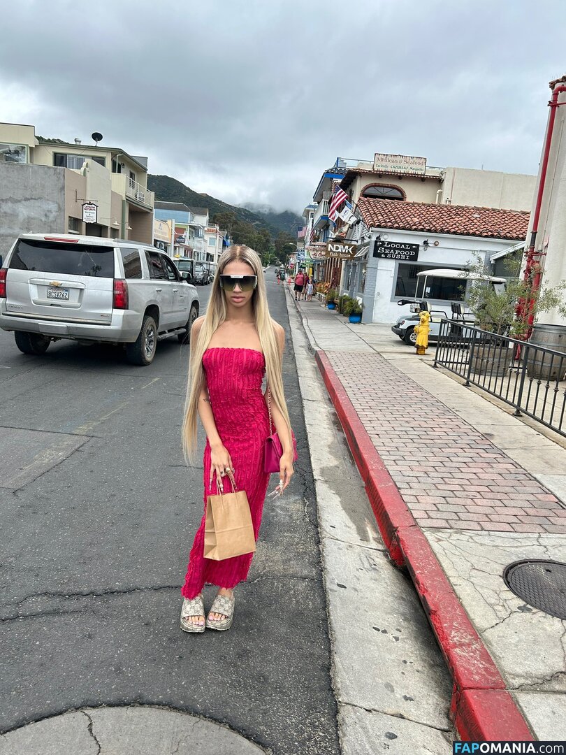 Sinny Pink / SinnyPink Nude OnlyFans  Leaked Photo #1