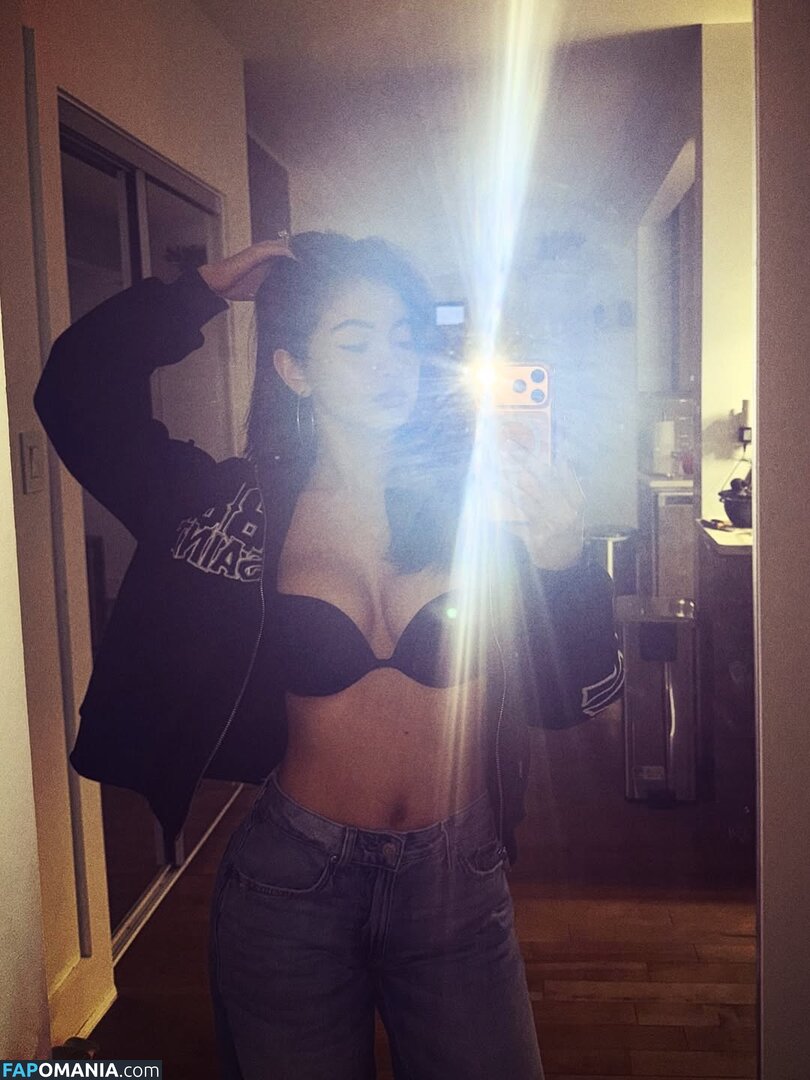 Krystal Mana / Siobe Lim / lifeofayemami Nude OnlyFans  Leaked Photo #20