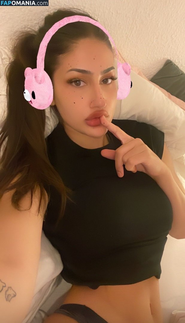 nixanastasia / nixnixananixnix / siren.vw Nude OnlyFans  Leaked Photo #2