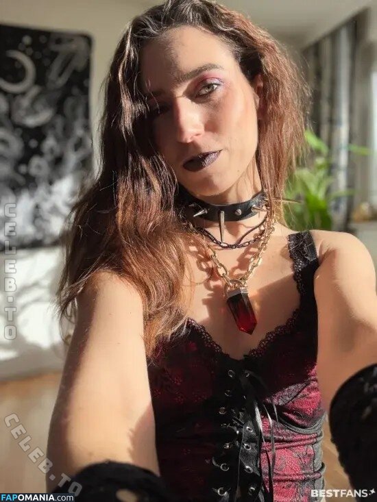 Skarlya / darkelements_byskarlya Nude OnlyFans  Leaked Photo #2