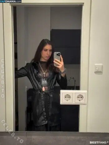 Skarlya / darkelements_byskarlya Nude OnlyFans  Leaked Photo #8