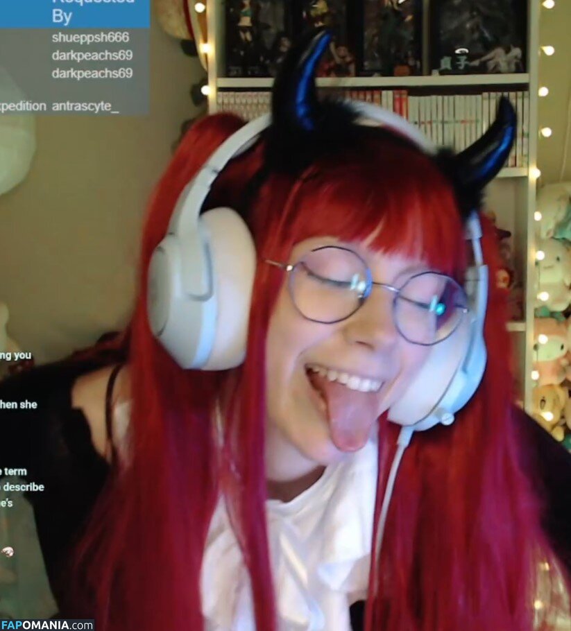 Skymi_chan Nude OnlyFans  Leaked Photo #11