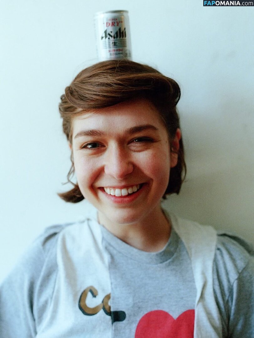 Lindsey Jordan / Snailmail Nude OnlyFans  Leaked Photo #2