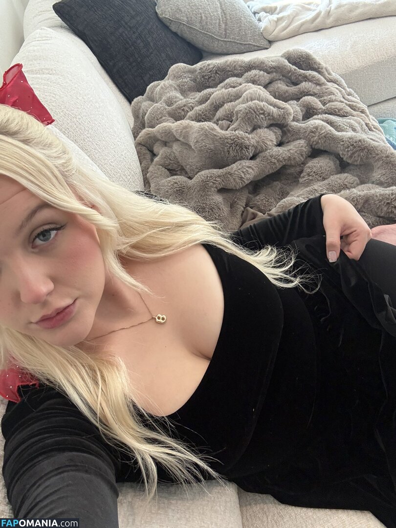 SnowBunnyBby / SnowBunny_Bby / https: / snowbunnybabby Nude OnlyFans  Leaked Photo #1