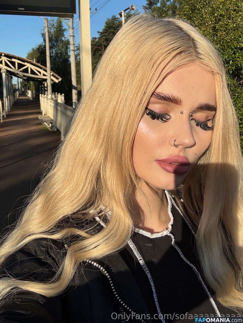 sofaaaaaaaaa_ / sofaaaaaaaaaa Nude OnlyFans  Leaked Photo #2