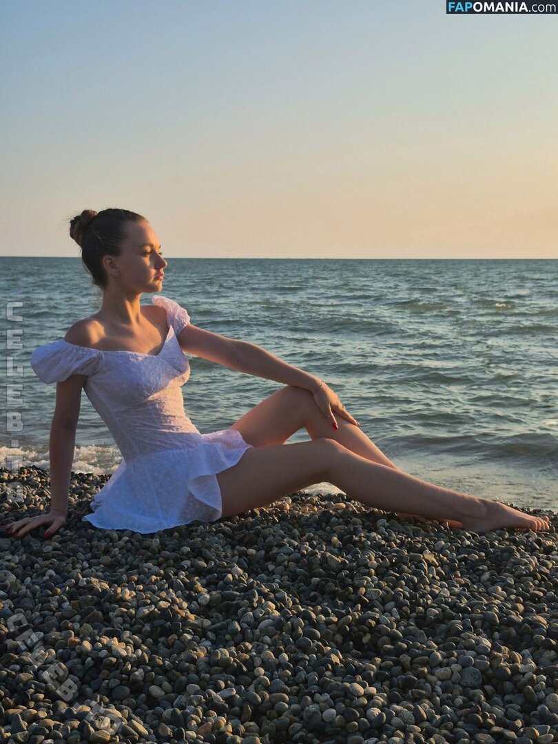 Sofia Alexandrovna / kozyrevaaaaaaa Nude OnlyFans  Leaked Photo #1