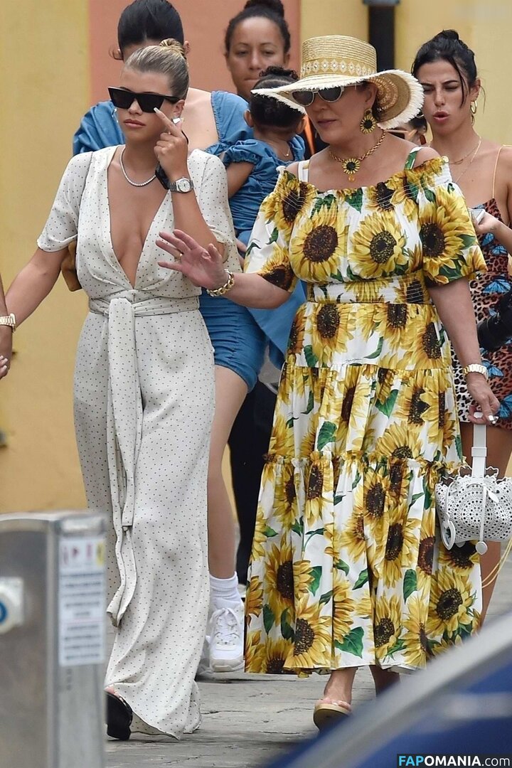 Sofia Richie / sofiarichie Nude OnlyFans  Leaked Photo #180