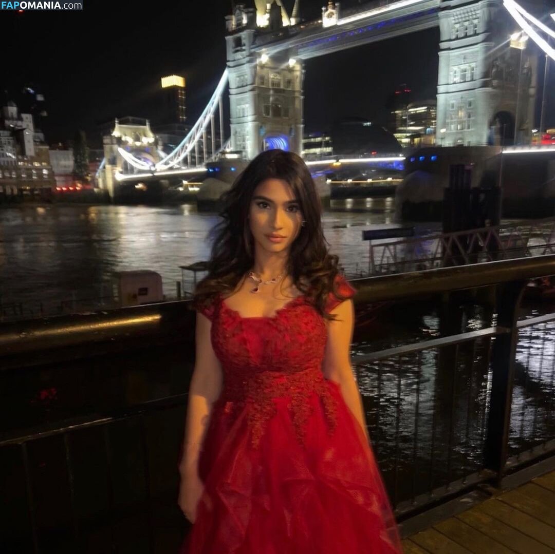 sofiaafpx / sofiashahedd Nude OnlyFans  Leaked Photo #3