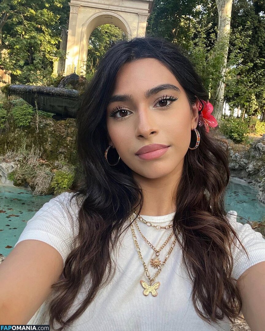 sofiaafpx / sofiashahedd Nude OnlyFans  Leaked Photo #4