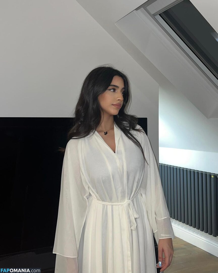 sofiaafpx / sofiashahedd Nude OnlyFans  Leaked Photo #16