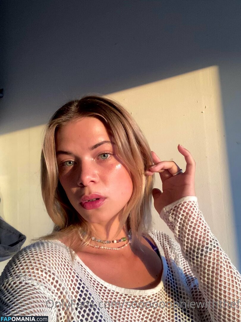 Sofie Wortelboer / Sofiemetdef / sofie met de f / sofiewortelboer Nude OnlyFans  Leaked Photo #10