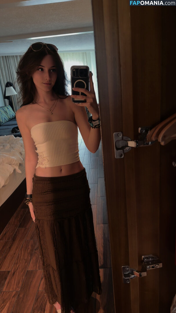 Soggyalien22 Nude OnlyFans  Leaked Photo #8