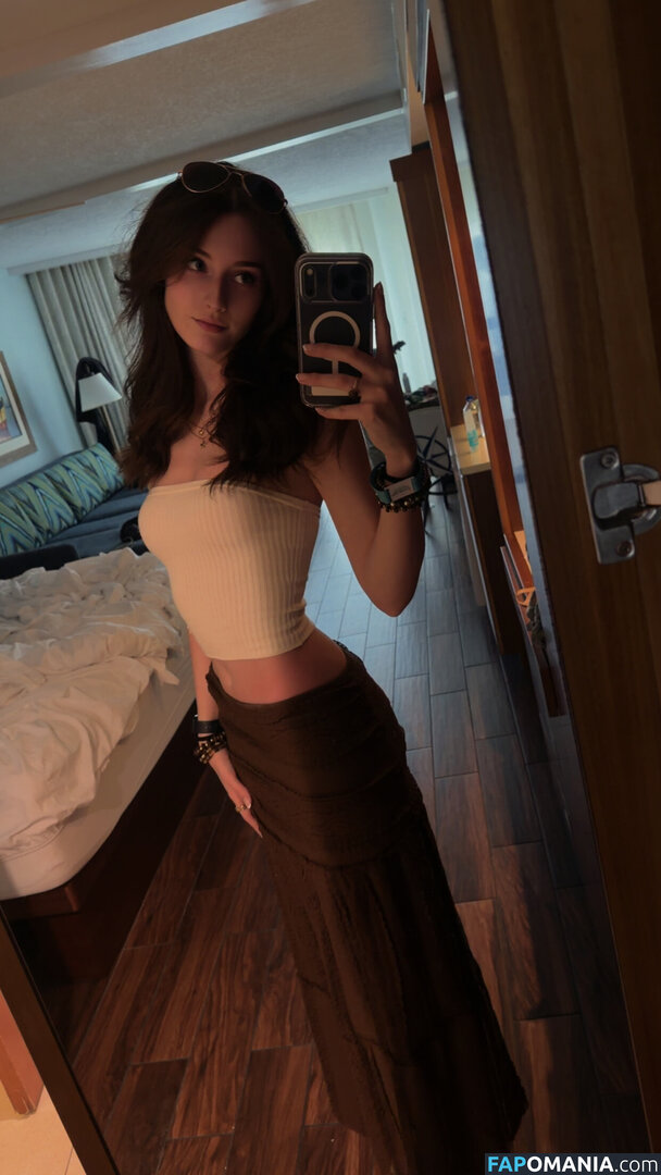 Soggyalien22 Nude OnlyFans  Leaked Photo #9