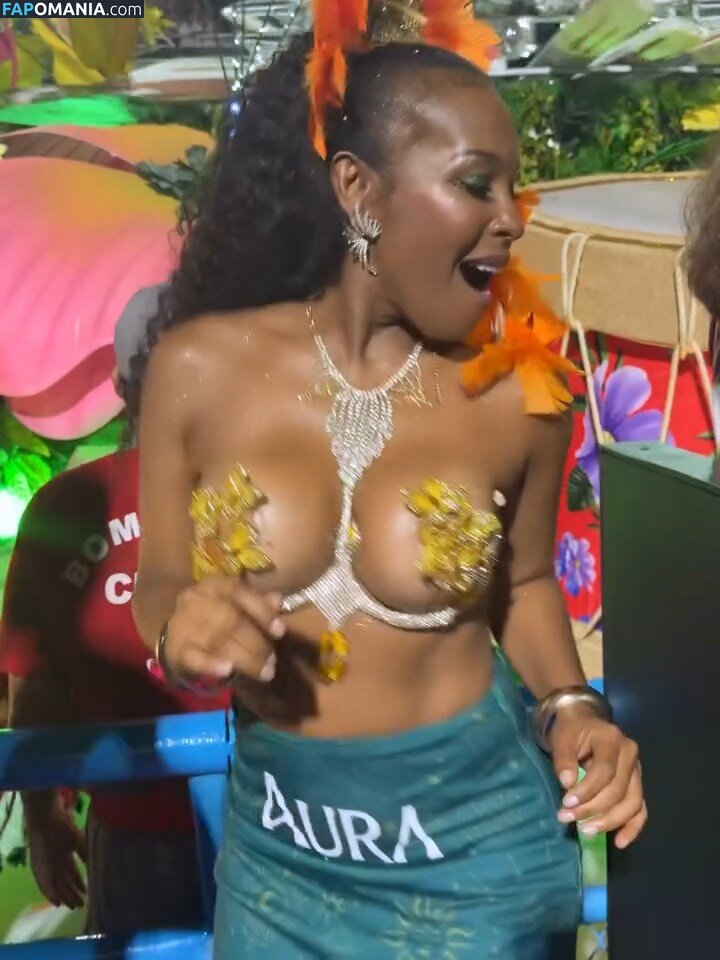 BBB 4 / Solange Vega / https: / solvegaoficial Nude OnlyFans  Leaked Photo #9