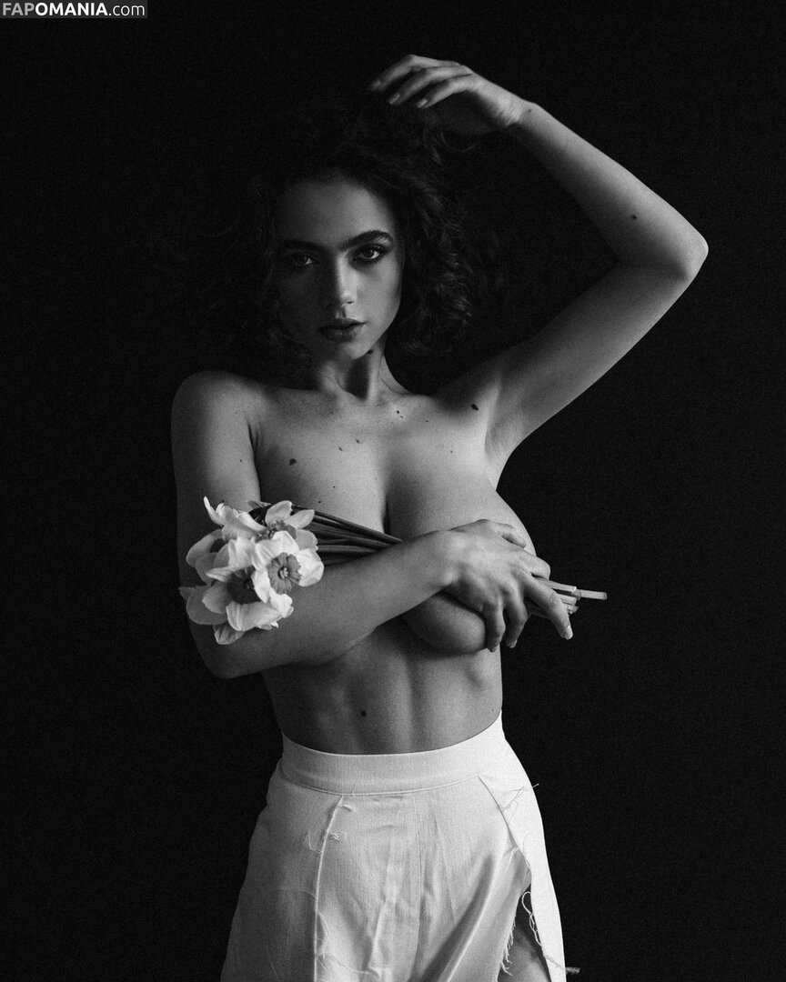 Solomia Maievska / Solomia_Maievska / miamaievska Nude OnlyFans  Leaked Photo #123
