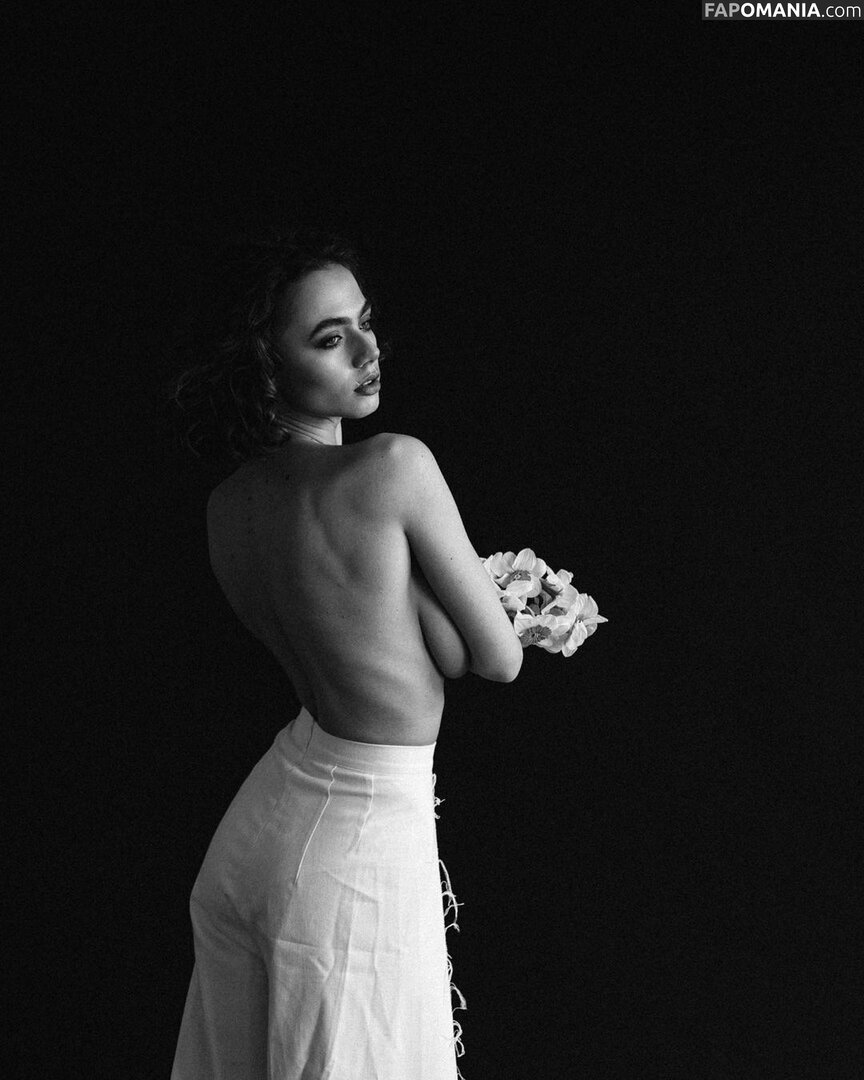 Solomia Maievska / Solomia_Maievska / miamaievska Nude OnlyFans  Leaked Photo #124