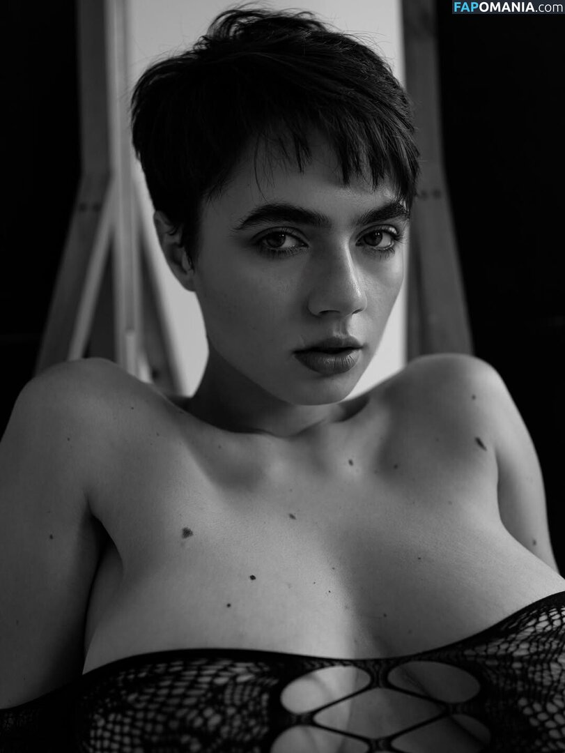 Solomia Maievska / Solomia_Maievska / miamaievska Nude OnlyFans  Leaked Photo #137