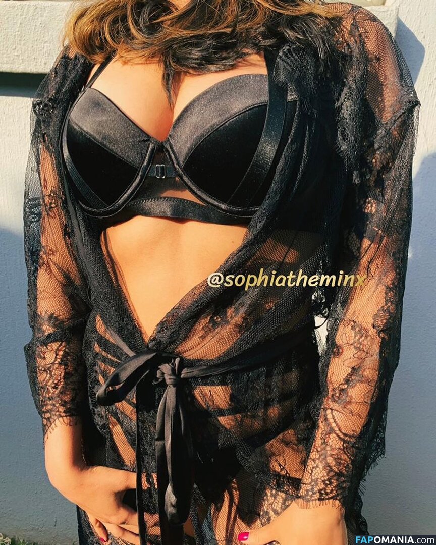Sophia Abdalla / Sophiatheminx / https: Nude OnlyFans  Leaked Photo #15