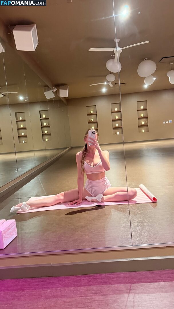 BrandArmy / Sophia Diamond / Sophiadiamond Nude OnlyFans  Leaked Photo #2277