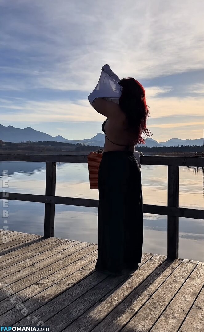 Sophia Thiel / sophia.thiel Nude OnlyFans  Leaked Photo #7