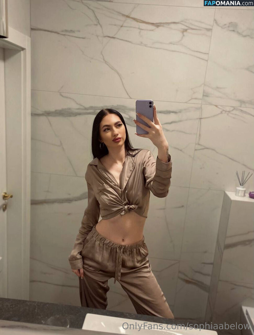sophiaabelow / sophie.abelow Nude OnlyFans  Leaked Photo #7
