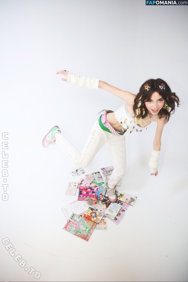 Sophie Powers / https: / sophiep0wers Nude OnlyFans  Leaked Photo #9