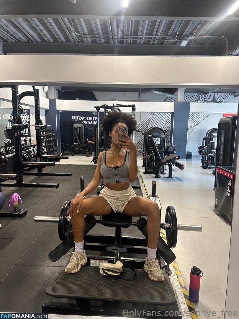 sophye_free / sophyesefrin Nude OnlyFans  Leaked Photo #4