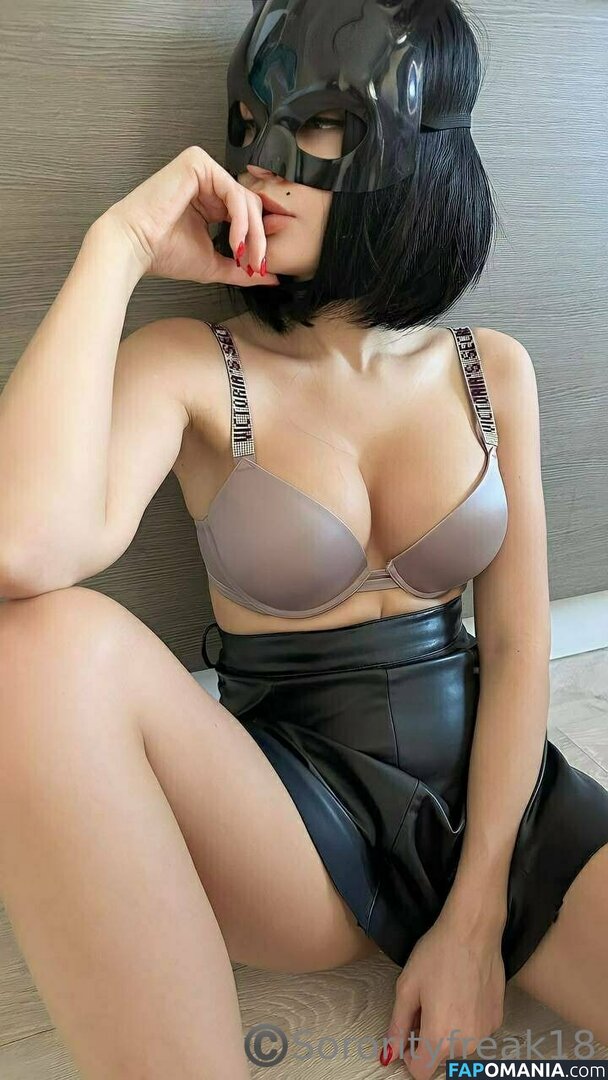 asualphaphi / sororityfreak18 Nude OnlyFans  Leaked Photo #17