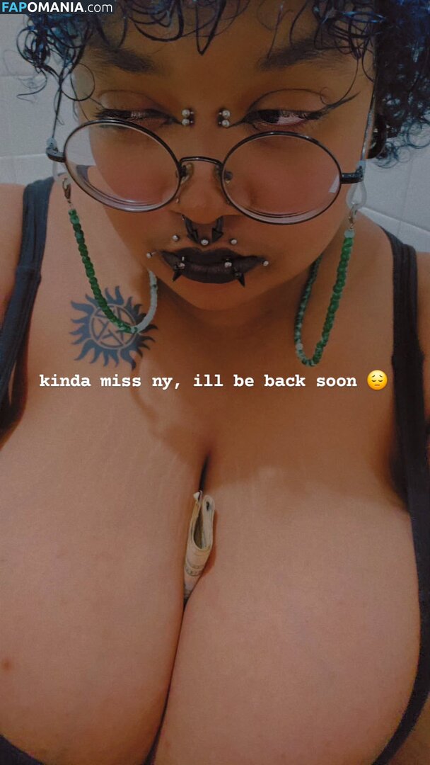 SquishyBf / gutzbf / https: / squishybf_ Nude OnlyFans  Leaked Photo #10