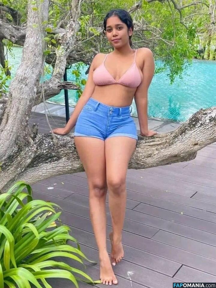 Sri Lanka / Sri Lankan Girls / hashini.guruge / poojaniperera Nude OnlyFans  Leaked Photo #13